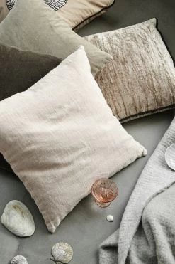 Cozy Living Velvet Soft Kissen 50x50 Cm, Alpaca -Bergs Potter Store cozy living velvet soft kissen 30