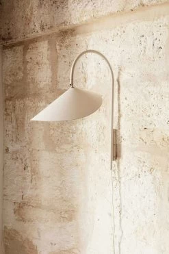 Ferm LIVING Arum Swivel Wandleuchte, Cashmere 11 Ferm LIVING Arum Swivel Wandleuchte, Cashmere -Bergs Potter Store ferm living arum swivel wall lamp 5