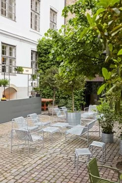 Hay Palissade Hocker, Feuerverzinkt -Bergs Potter Store hay palissade hocker 9