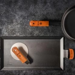 Kockums Jernverk Grillpresse Mit Griff Aus Tärnsjö-Leder 9 Kockums Jernverk Grillpresse Mit Griff Aus Tärnsjö-Leder -Bergs Potter Store kockums jernverk grillpresse 6