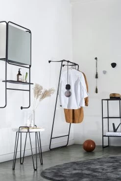 Bergs Potter Store -Bergs Potter Store muubs clothes rack copenhagen black metal 3