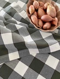 Ted Tischdecke 140x250 Cm, Olivgrün -Bergs Potter Store recycled by wille duk ted recy 140x250 denimbla beige brun 5