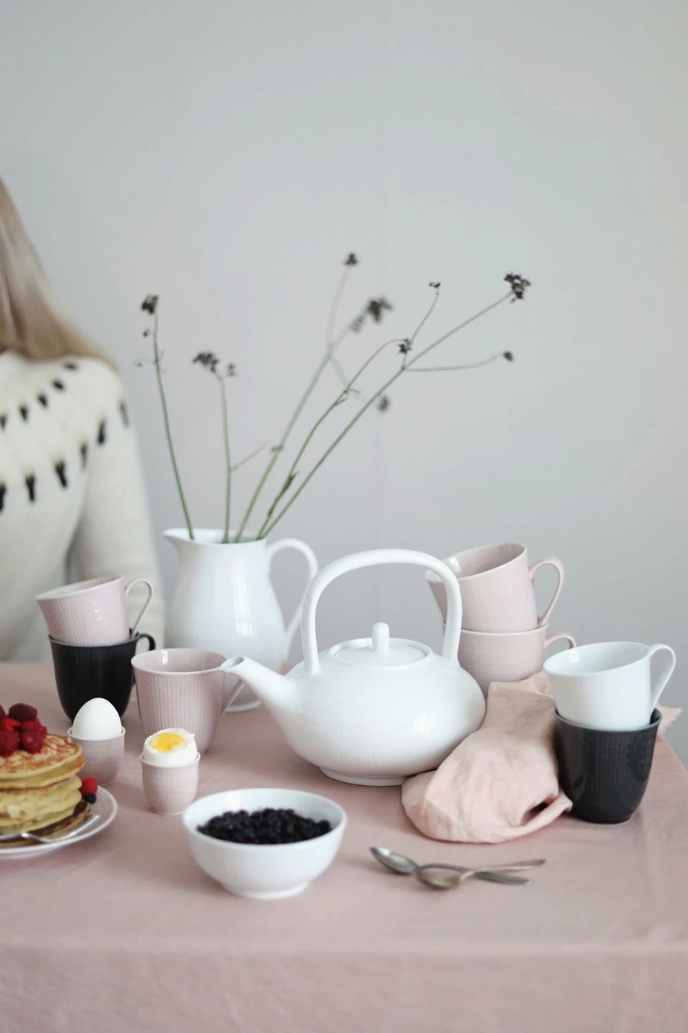 Rörstrand Swedish Grace Teekanne 150 Cl, Schnee 4 Rörstrand Swedish Grace Teekanne 150 Cl, Schnee – Bild 2