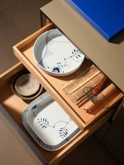 Royal Copenhagen Blue Fluted Mega Ofenform, 30x30 Cm -Bergs Potter Store royal copenhagen blue fluted mega oven form square 30x30cm 3