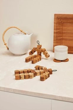 Spring Copenhagen Clumsy Hans Topfuntersetzer, Eiche 20 Cm -Bergs Potter Store spring copenhagen grytunderlagg clumsy hans 199 cm ek 9