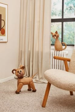 Spring Copenhagen Big Happy Dog Holzfigur 38 Cm -Bergs Potter Store spring copenhagen happy hund big dekoration 38 cm ek 2