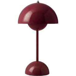 &Tradition Flowerpot VP9 Tischlampe Tragbar Mit Magnetischem Ladekabel, Dark Plum